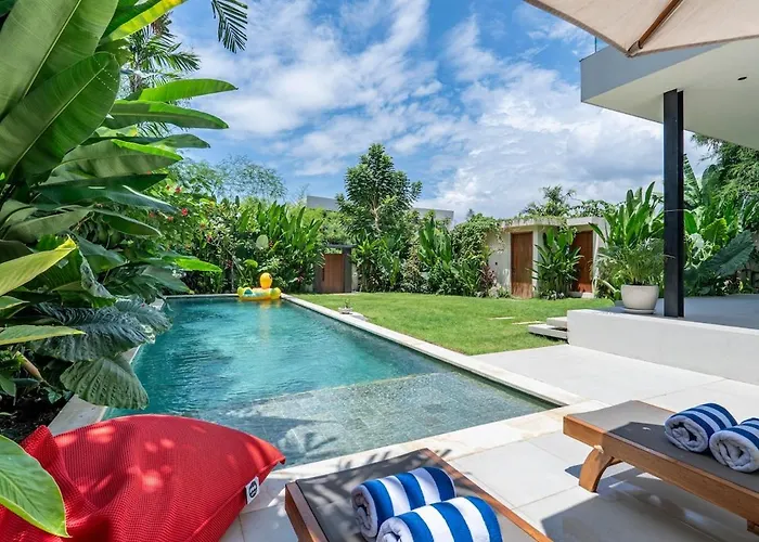 Exclusive 3br Modern In A Gated Villa *
