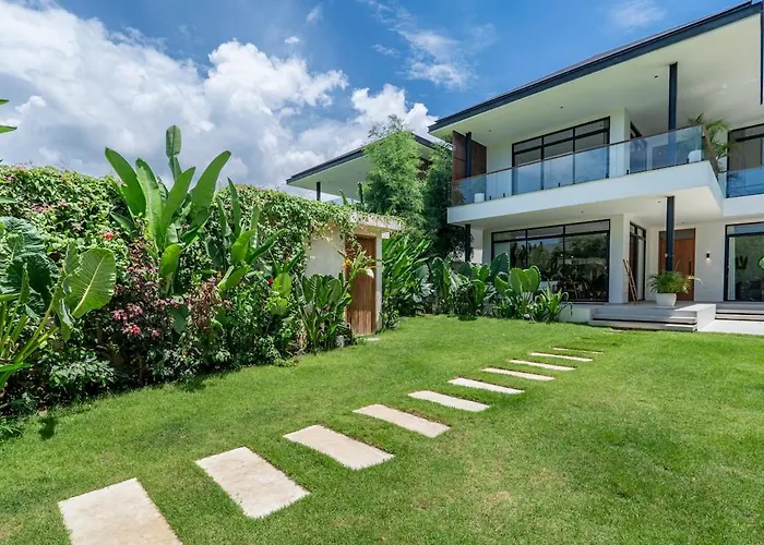 Exclusive 3br Modern In A Gated Villa