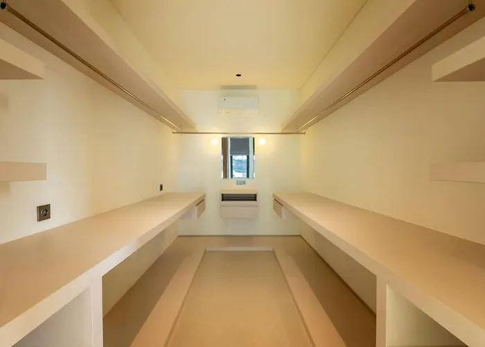 Exclusive 3br Modern In A Gated Villa Canggu