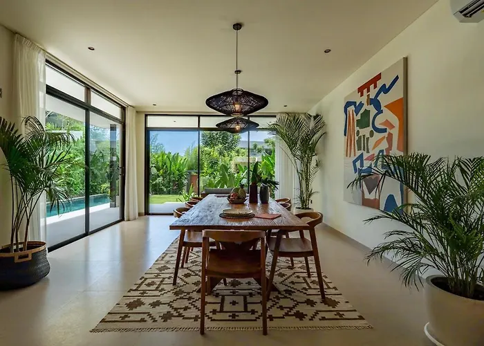 Exclusive 3br Modern In A Gated Canggu