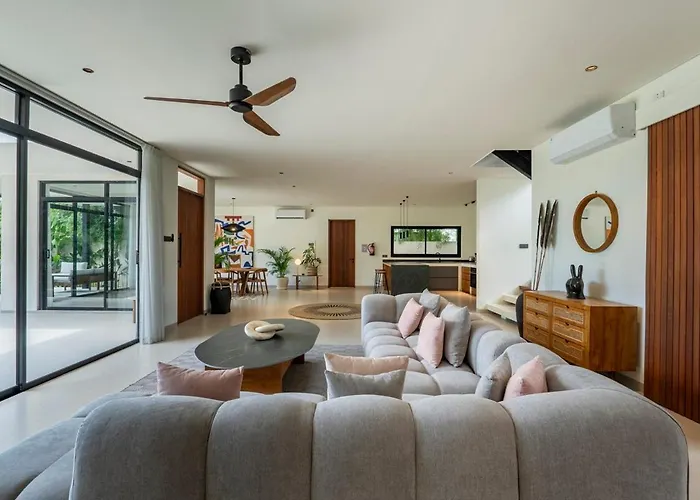 Exclusive 3br Modern In A Gated Villa